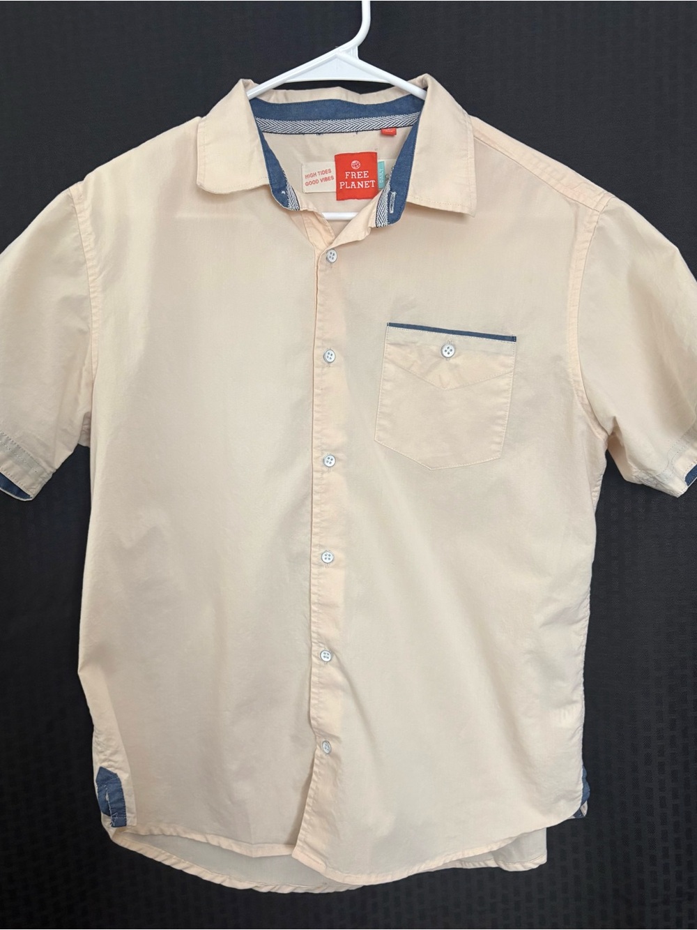 Free Planet Men’s Short Sleeve Cream Button-Down Shirt with Blue Trim